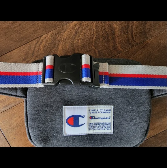 Champion Cross body bag - Picture 4 of 4